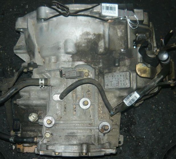  Mazda Premacy (CP8W) :  5